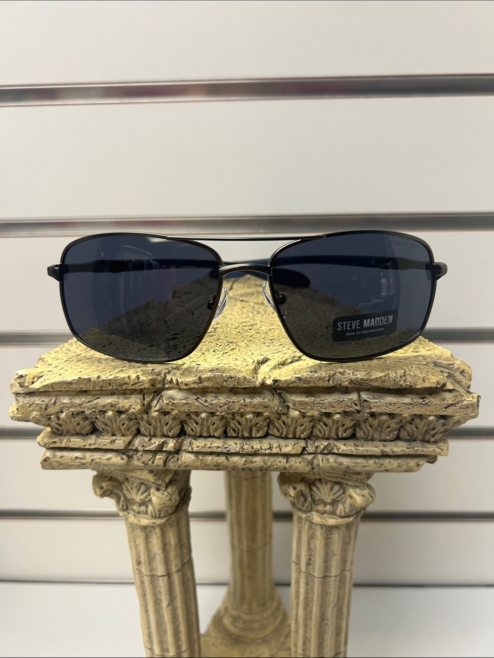 Steve Madden Men's Black Metal Frame Sunglasses with Dark Lenses